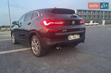 Внедорожник / Кроссовер BMW X2 2018 в 