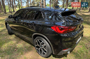 Внедорожник / Кроссовер BMW X2 2018 в 