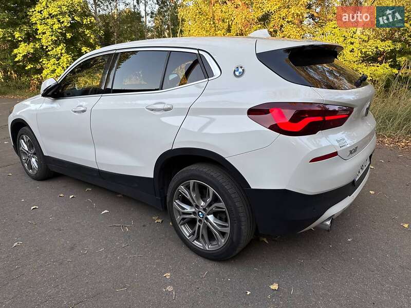 Внедорожник / Кроссовер BMW X2 2021 в Киеве