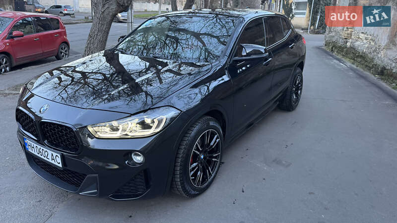 Внедорожник / Кроссовер BMW X2 2017 в Одессе