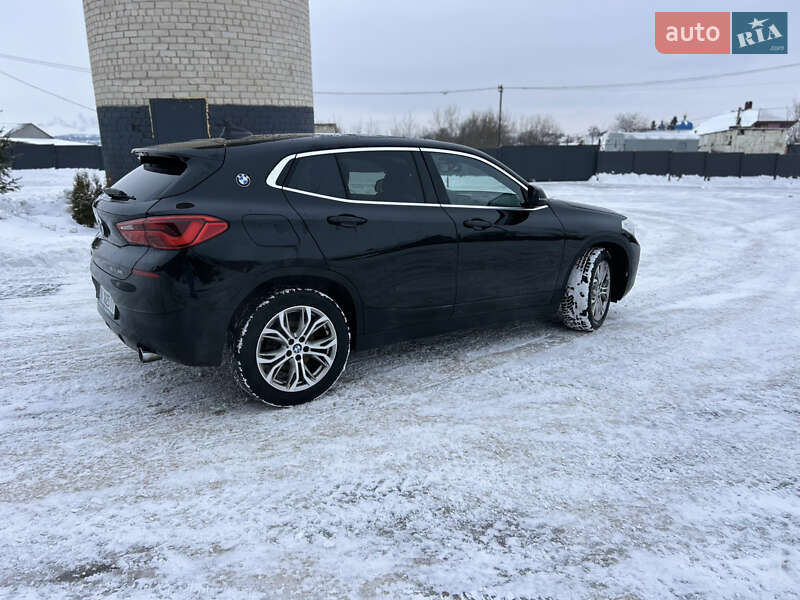 Внедорожник / Кроссовер BMW X2 2018 в Дубно