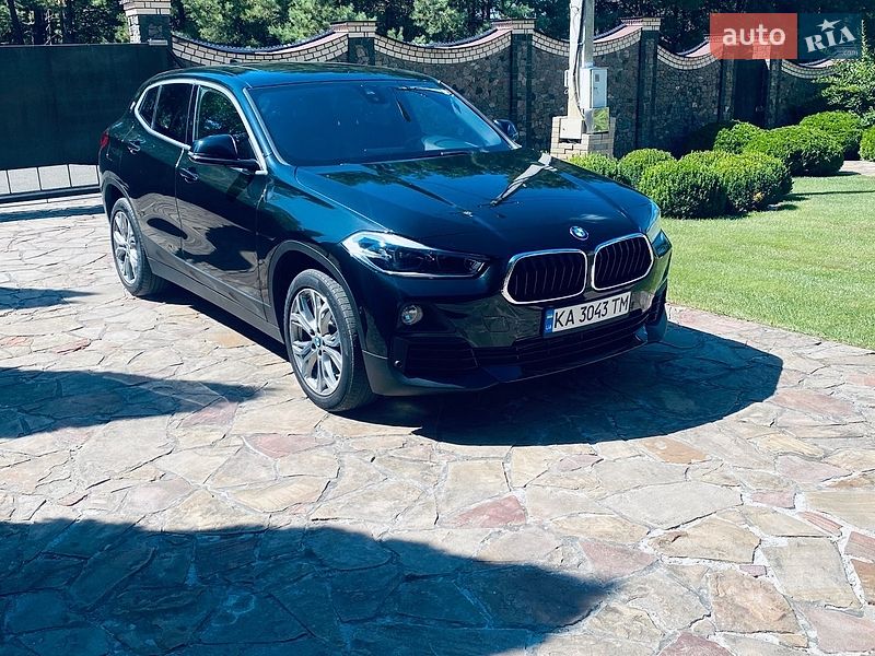 Внедорожник / Кроссовер BMW X2 2021 в Киеве