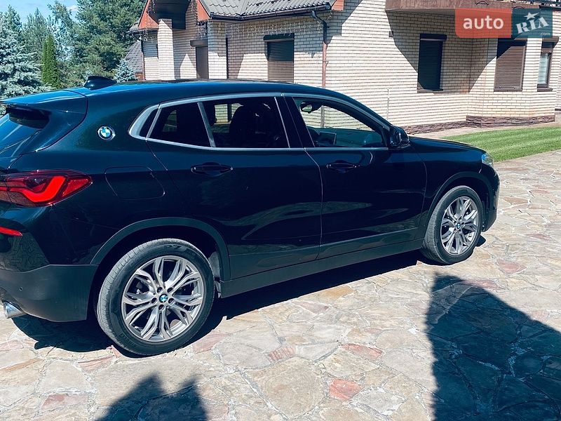 Внедорожник / Кроссовер BMW X2 2021 в Киеве