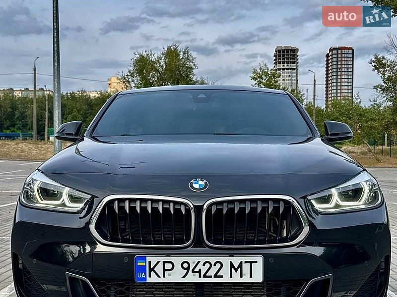 2021 BMW X2, VIN WBXYJ1C09N5T69731:plate — zdjęcie 1 (autoria)