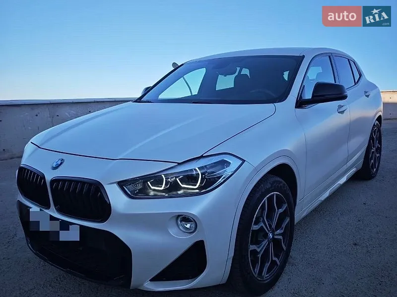 BMW X2