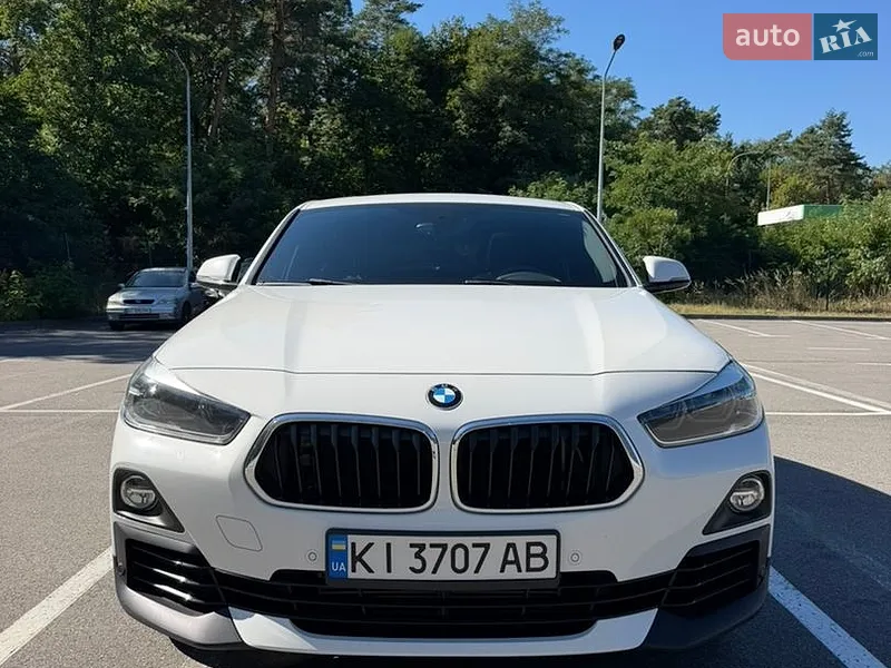 BMW X2