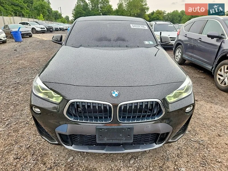 BMW X2