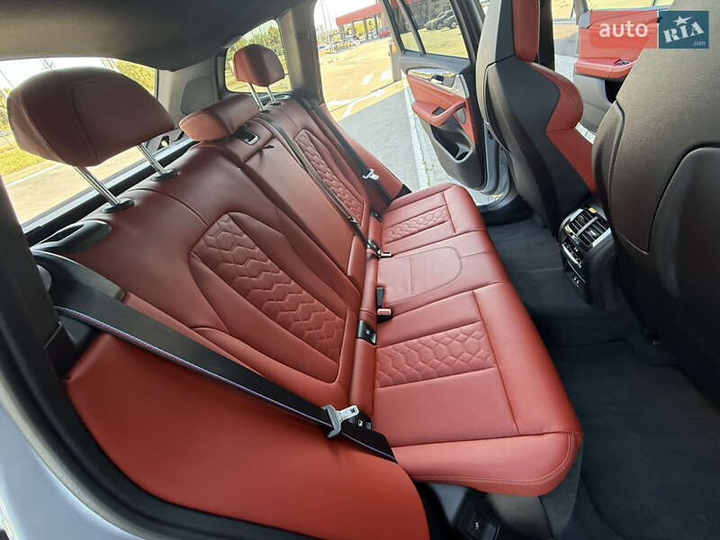 Позашляховик / Кросовер BMW X3 M 2022 в Києві фото 56 Позашляховик / Кросовер BMW X3 M 2022 в Києві
