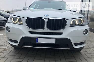 Позашляховик / Кросовер BMW X3 2012 в 
