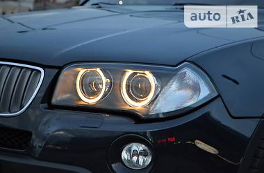 Позашляховик / Кросовер BMW X3 2009 в 