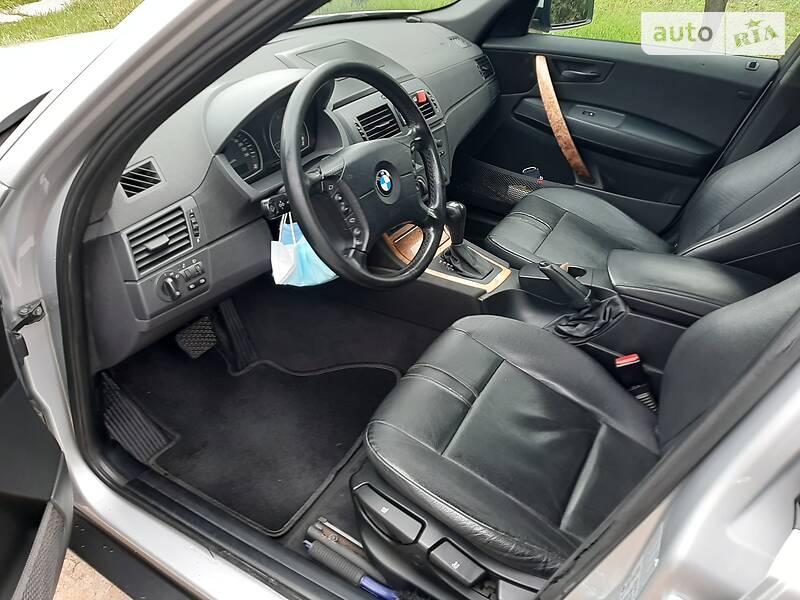 Позашляховик / Кросовер BMW X3 2004 в Херсоні