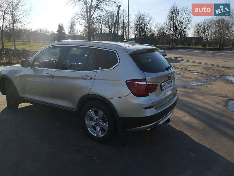 Позашляховик / Кросовер BMW X3 2011 в Романіву