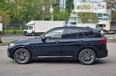 Позашляховик / Кросовер BMW X3 2021 в 