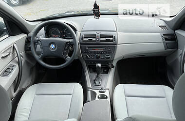 Позашляховик / Кросовер BMW X3 2004 в Рівному
