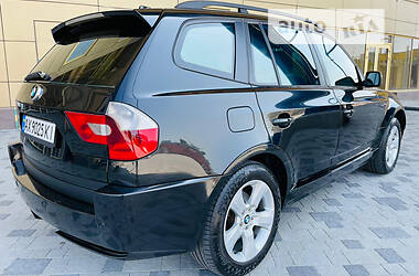 Внедорожник / Кроссовер BMW X3 2003 в Харькове