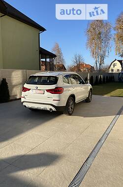 Позашляховик / Кросовер BMW X3 2021 в Києві