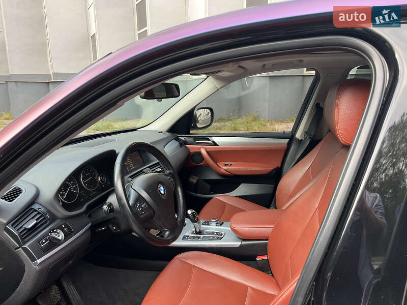 Внедорожник / Кроссовер BMW X3 2013 в Запорожье