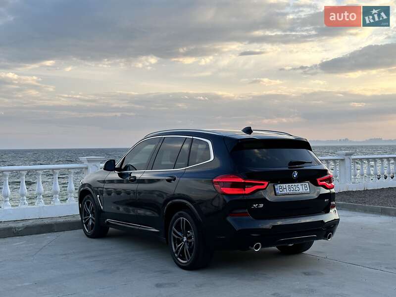 Внедорожник / Кроссовер BMW X3 2018 в Одессе