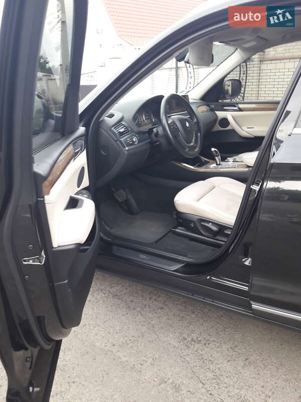 Позашляховик / Кросовер BMW X3 2011 в Новоархангельську