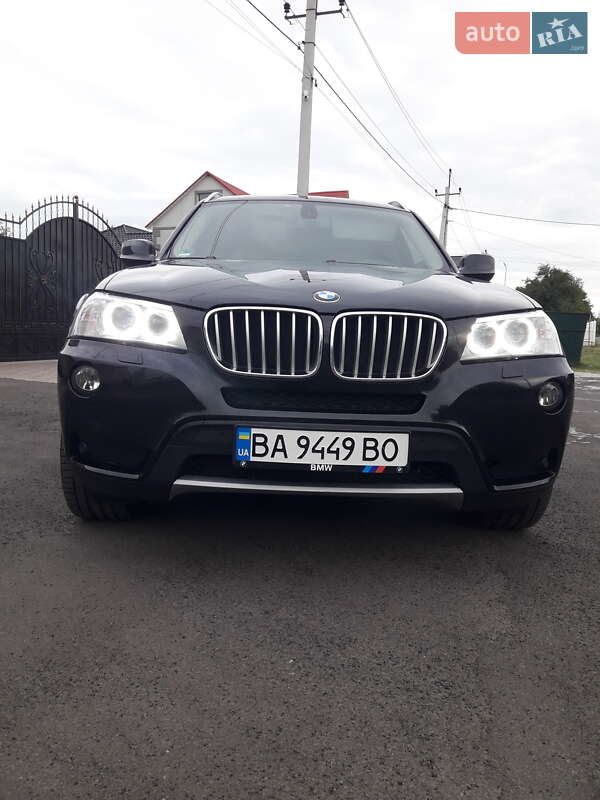 Позашляховик / Кросовер BMW X3 2011 в Новоархангельську
