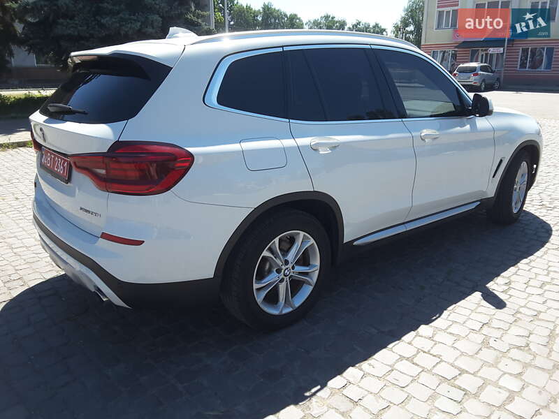 Внедорожник / Кроссовер BMW X3 2018 в Каменец-Подольском