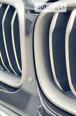 Внедорожник / Кроссовер BMW X3 2021 в 
