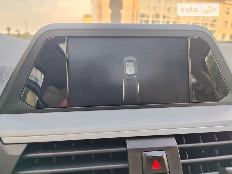 Внедорожник / Кроссовер BMW X3 2018 в Звягеле