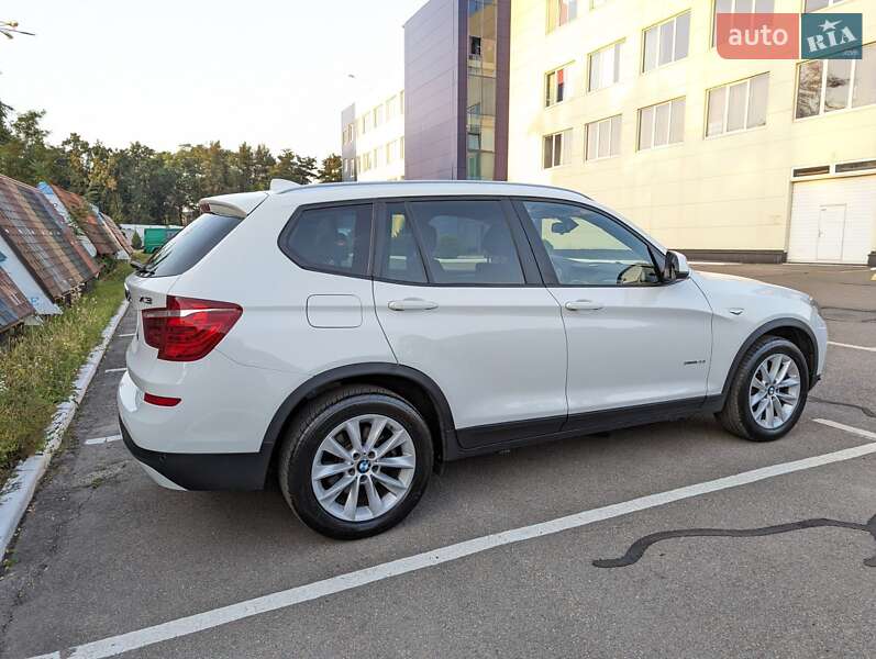 Внедорожник / Кроссовер BMW X3 2017 в Киеве