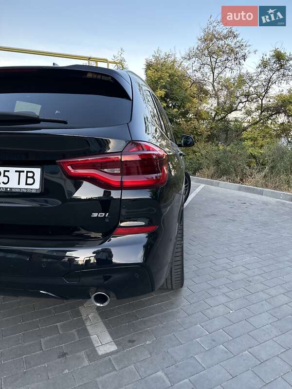 Внедорожник / Кроссовер BMW X3 2018 в Одессе