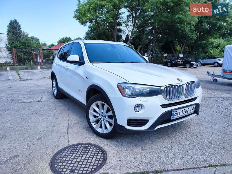 Внедорожник / Кроссовер BMW X3 2016 в Черноморске