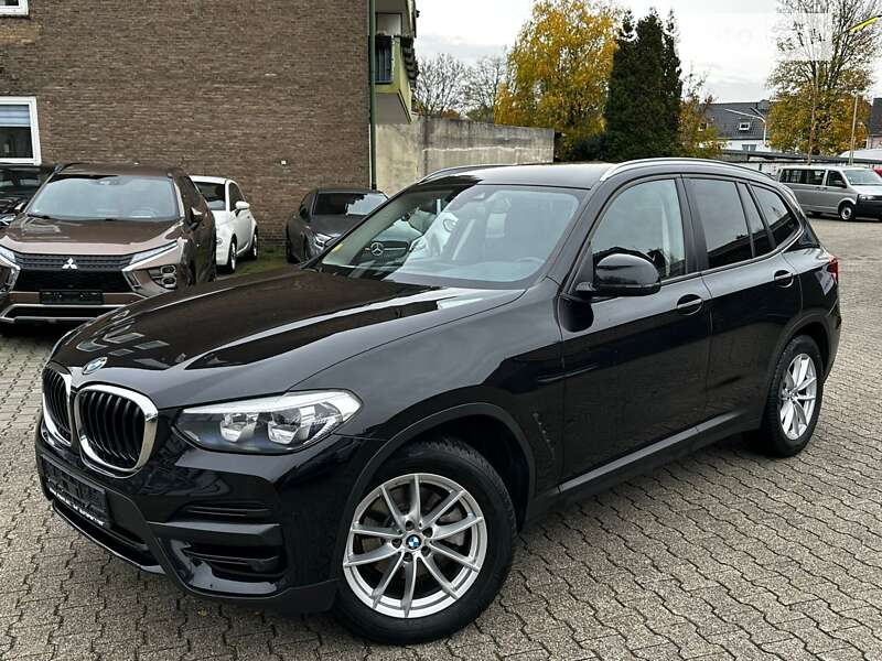 Внедорожник / Кроссовер BMW X3 2019 в Львове