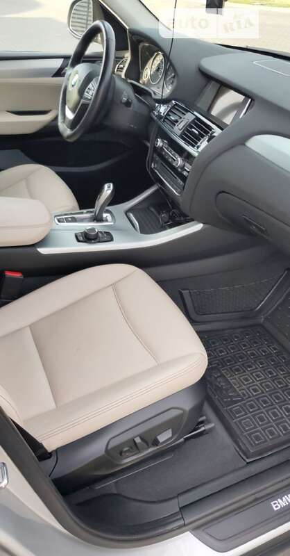 Внедорожник / Кроссовер BMW X3 2014 в Киеве