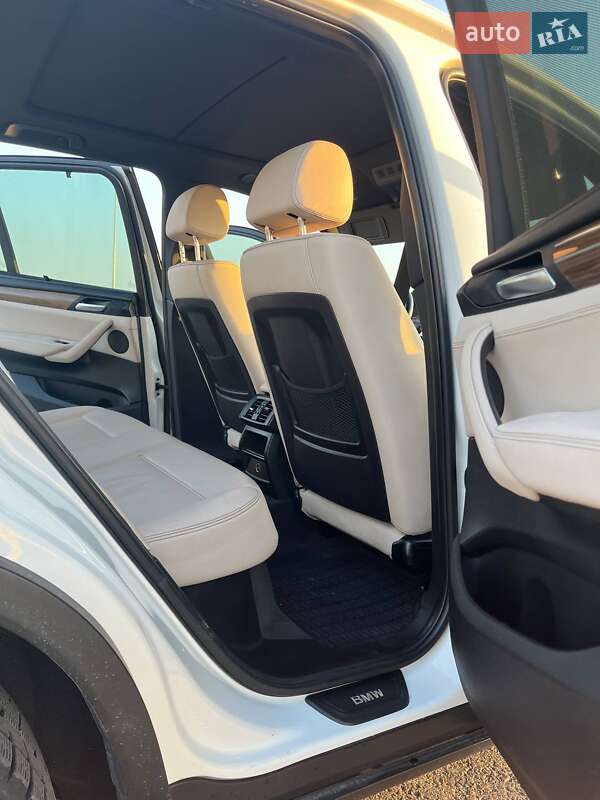 Внедорожник / Кроссовер BMW X3 2012 в Львове