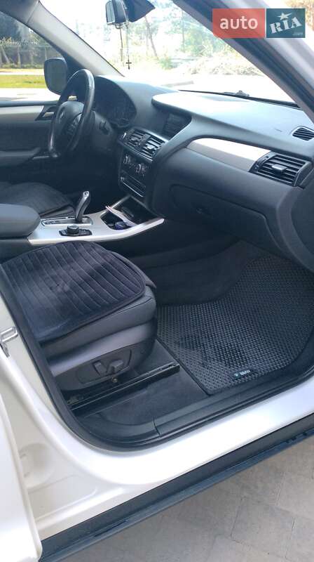 Внедорожник / Кроссовер BMW X3 2012 в Новояворовске