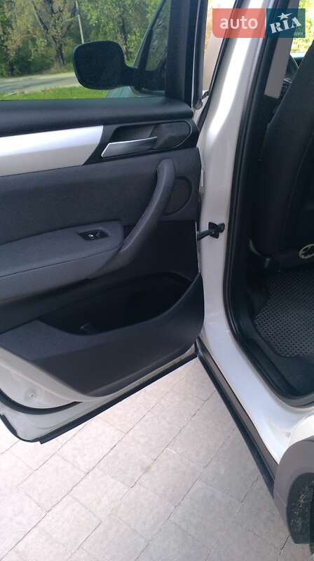 Внедорожник / Кроссовер BMW X3 2012 в Новояворовске