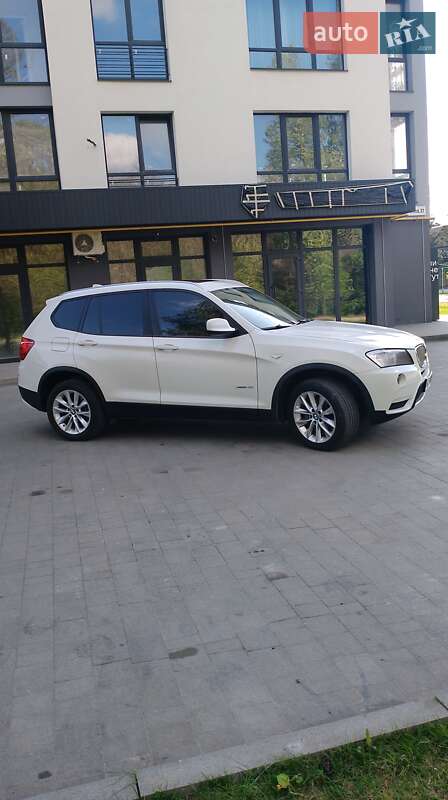 Внедорожник / Кроссовер BMW X3 2012 в Новояворовске
