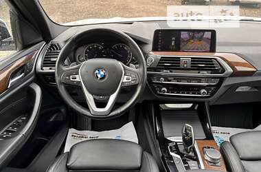 Внедорожник / Кроссовер BMW X3 2019 в Львове