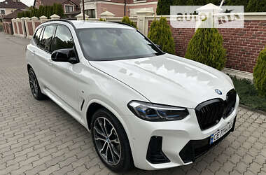 Позашляховик / Кросовер BMW X3 2021 в 