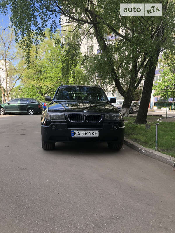 Внедорожник / Кроссовер BMW X3 2004 в Киеве