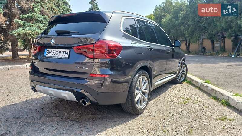 Внедорожник / Кроссовер BMW X3 2019 в Одессе