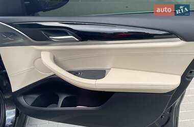 Внедорожник / Кроссовер BMW X3 2018 в Сумах