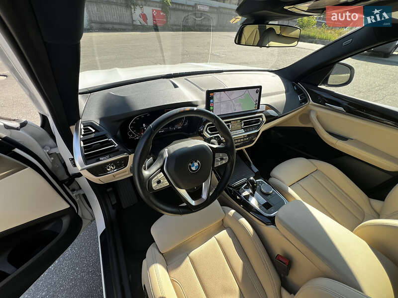 Внедорожник / Кроссовер BMW X3 2022 в Киеве