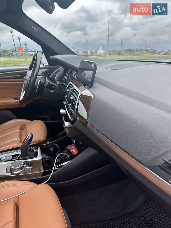 Позашляховик / Кросовер BMW X3 2018 в Львові фото 17 Позашляховик / Кросовер BMW X3 2018 в Львові