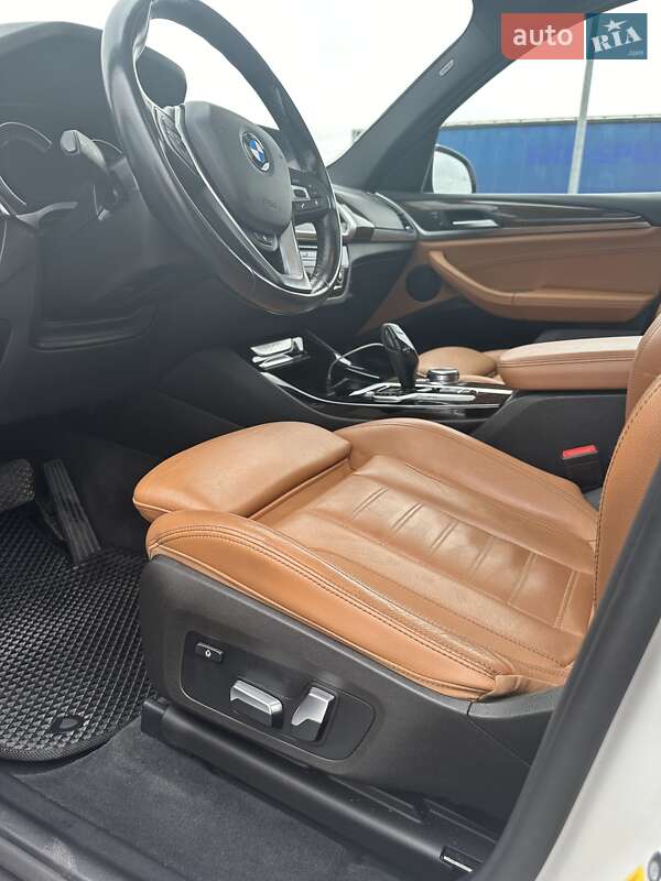 Позашляховик / Кросовер BMW X3 2018 в Львові фото 24 Позашляховик / Кросовер BMW X3 2018 в Львові