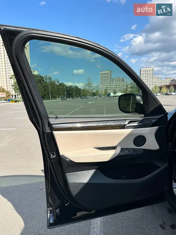 Внедорожник / Кроссовер BMW X3 2011 в 