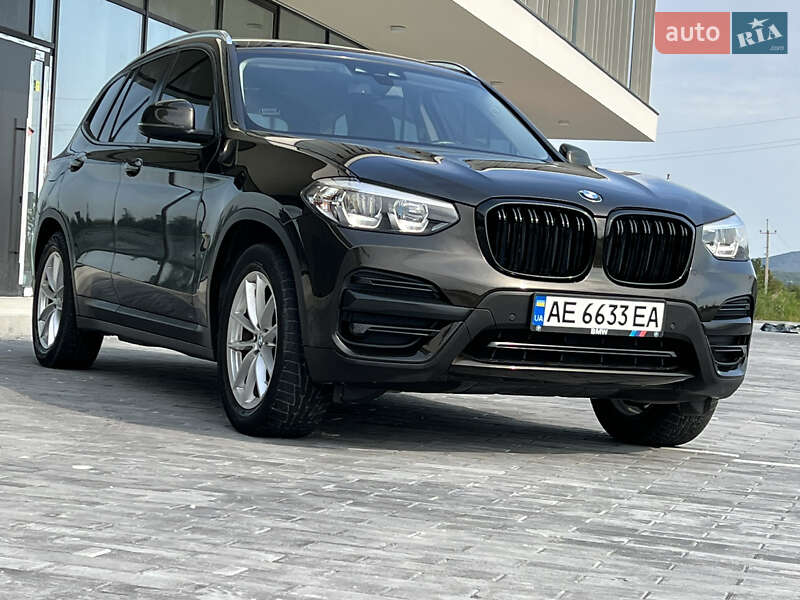 Внедорожник / Кроссовер BMW X3 2018 в Днепре фото 9 Внедорожник / Кроссовер BMW X3 2018 в Днепре