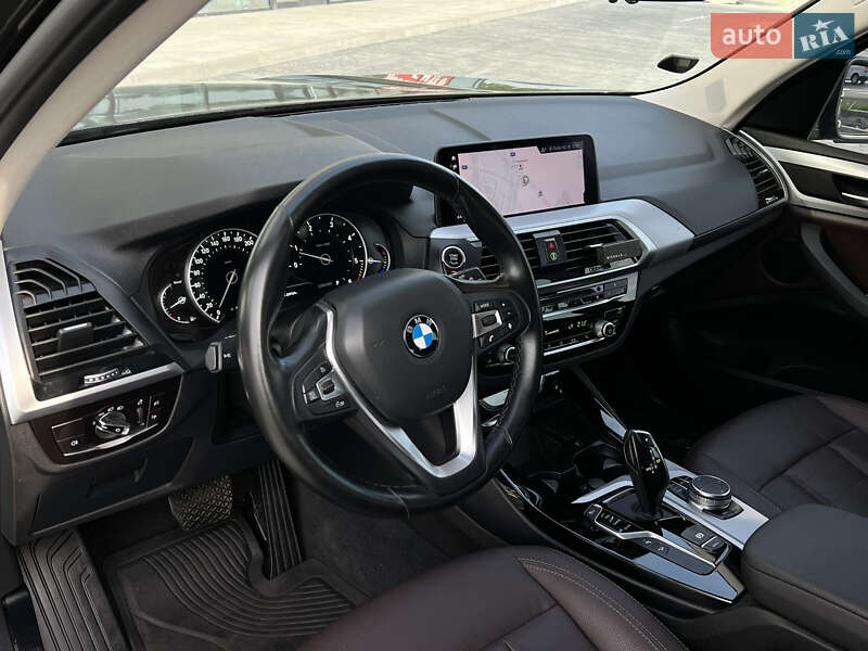Внедорожник / Кроссовер BMW X3 2018 в Днепре фото 54 Внедорожник / Кроссовер BMW X3 2018 в Днепре