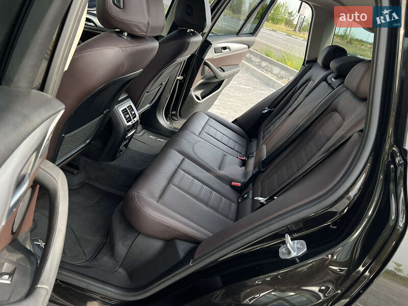 Внедорожник / Кроссовер BMW X3 2018 в Днепре фото 76 Внедорожник / Кроссовер BMW X3 2018 в Днепре