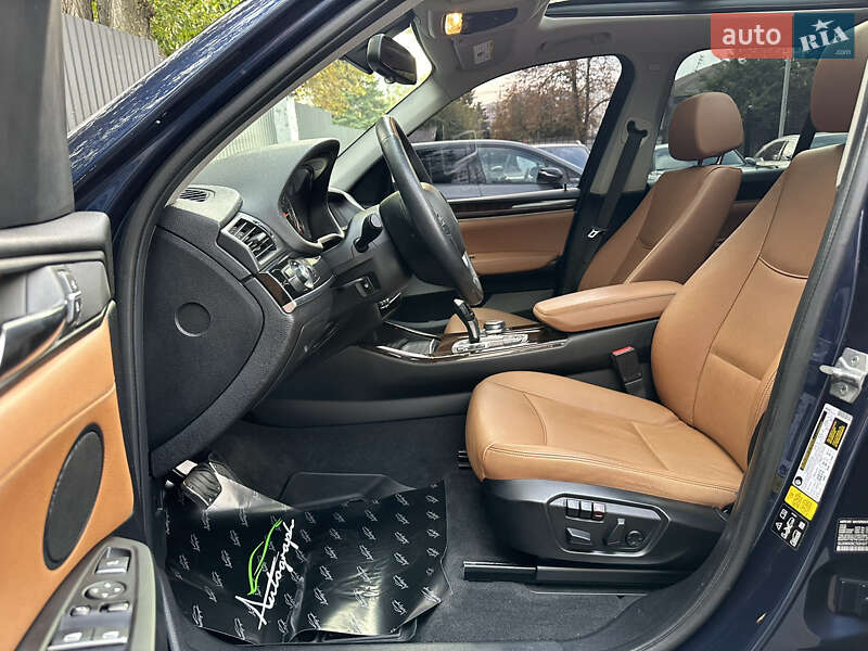 Внедорожник / Кроссовер BMW X3 2016 в Киеве