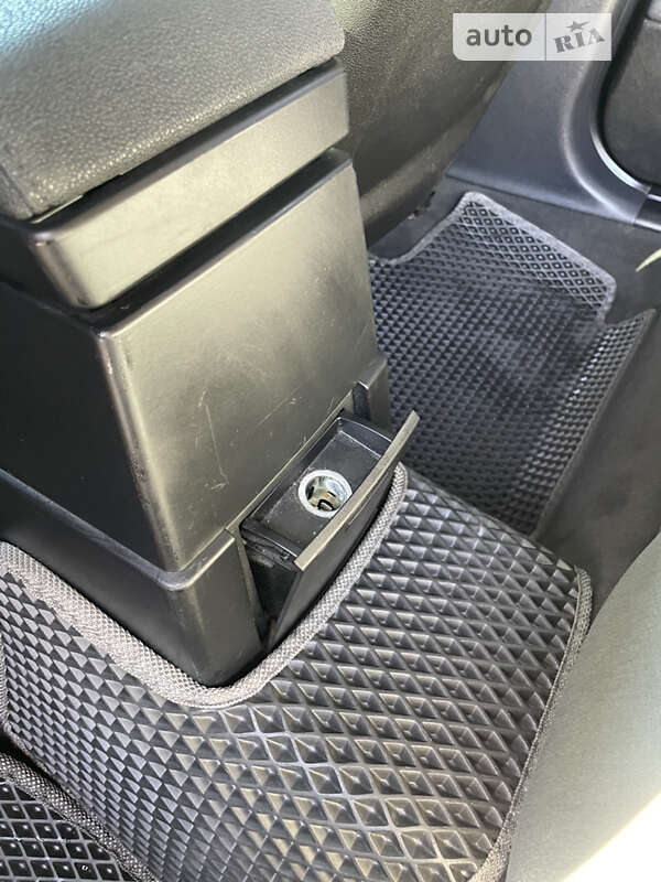 Позашляховик / Кросовер BMW X3 2005 в Харкові фото 48 Позашляховик / Кросовер BMW X3 2005 в Харкові